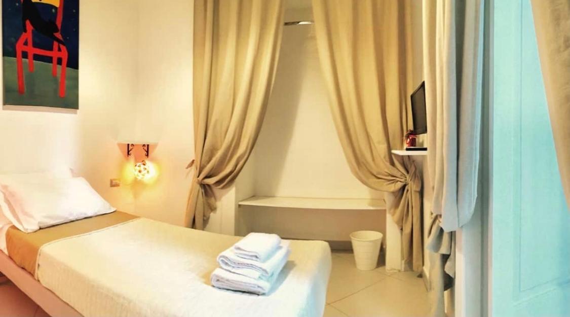 B&B Arte E Musei Νάπολη Εξωτερικό φωτογραφία