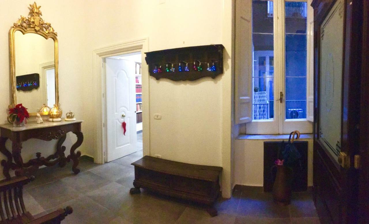 B&B Arte E Musei Νάπολη Εξωτερικό φωτογραφία